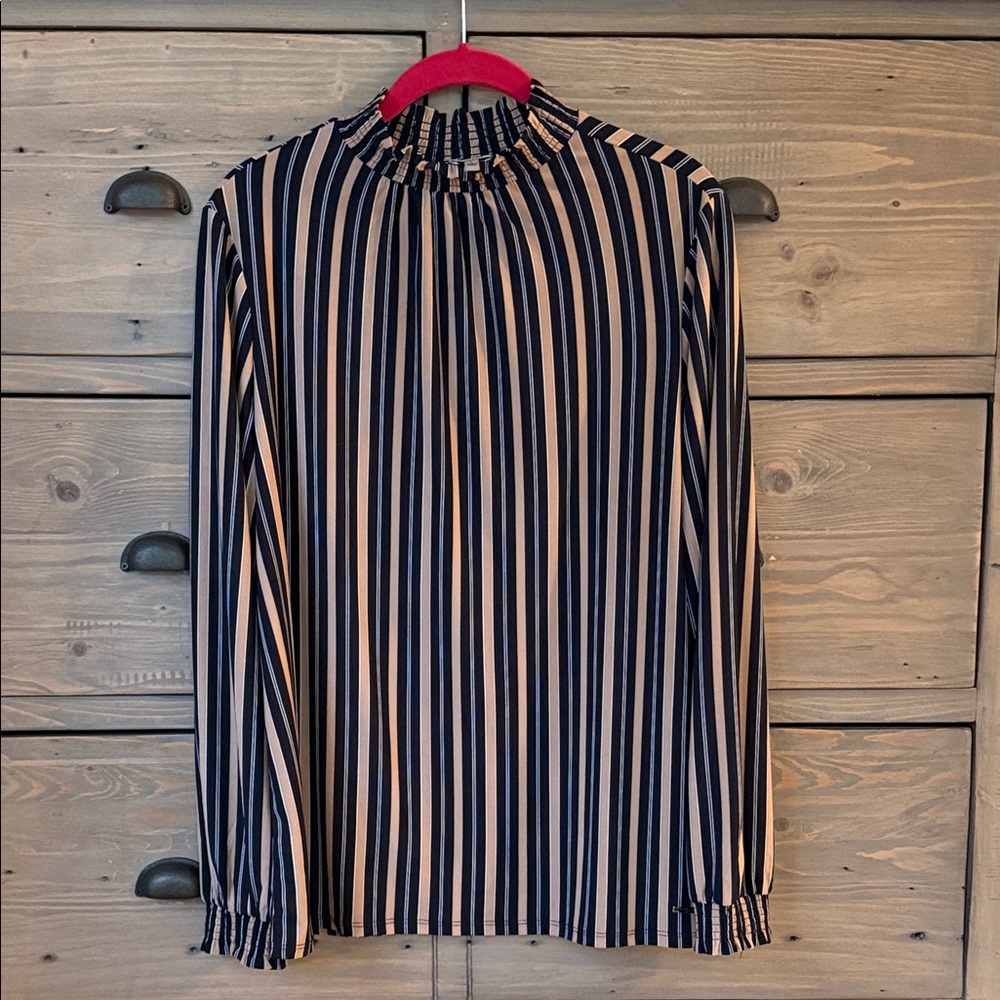 Anne Klein black and Beige Striped Blouse sz L